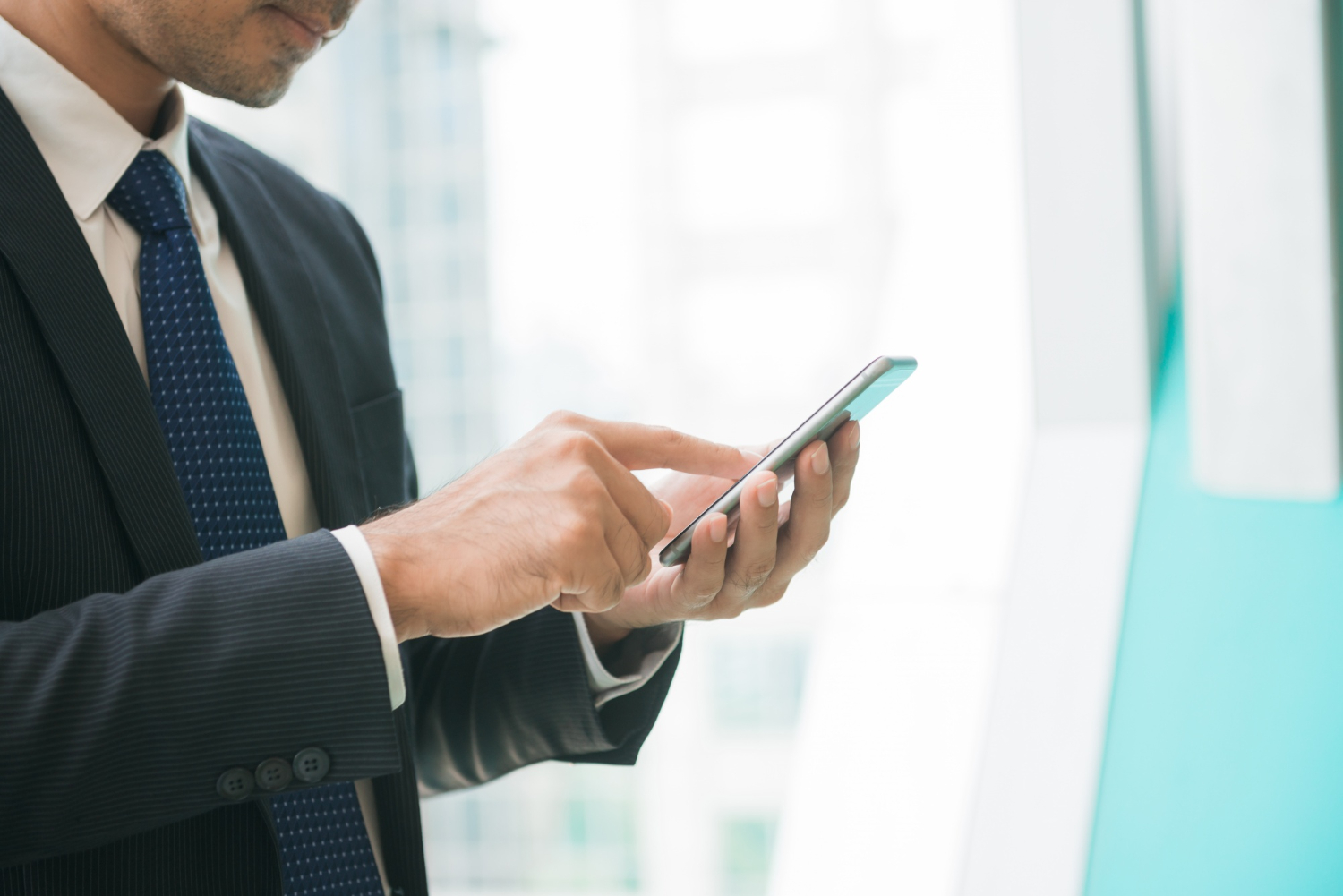 Lone Worker Solutions: Ensuring Safety and Compliance